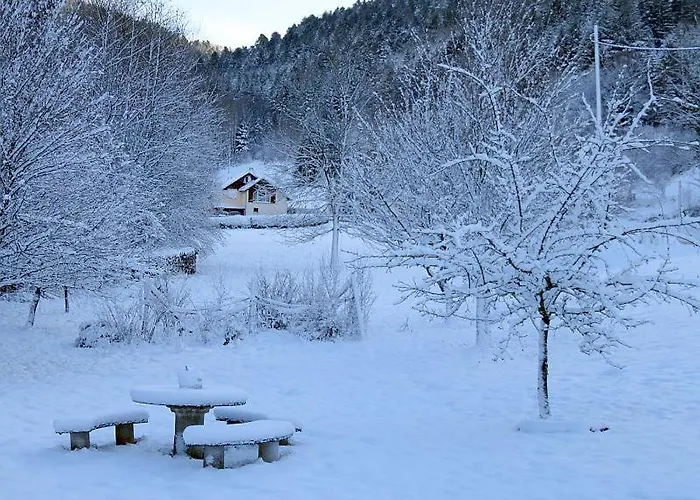 Semesterbostad La Scierie